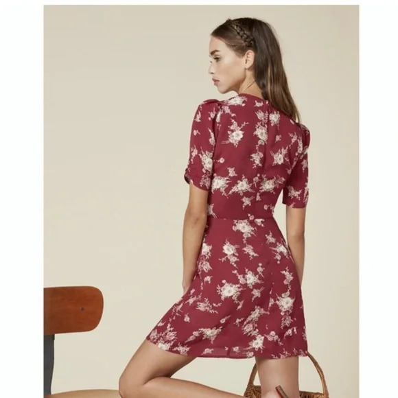 Reformation Red Floral Print Rhoda Mini Dress Rare - Picture 3 of 5